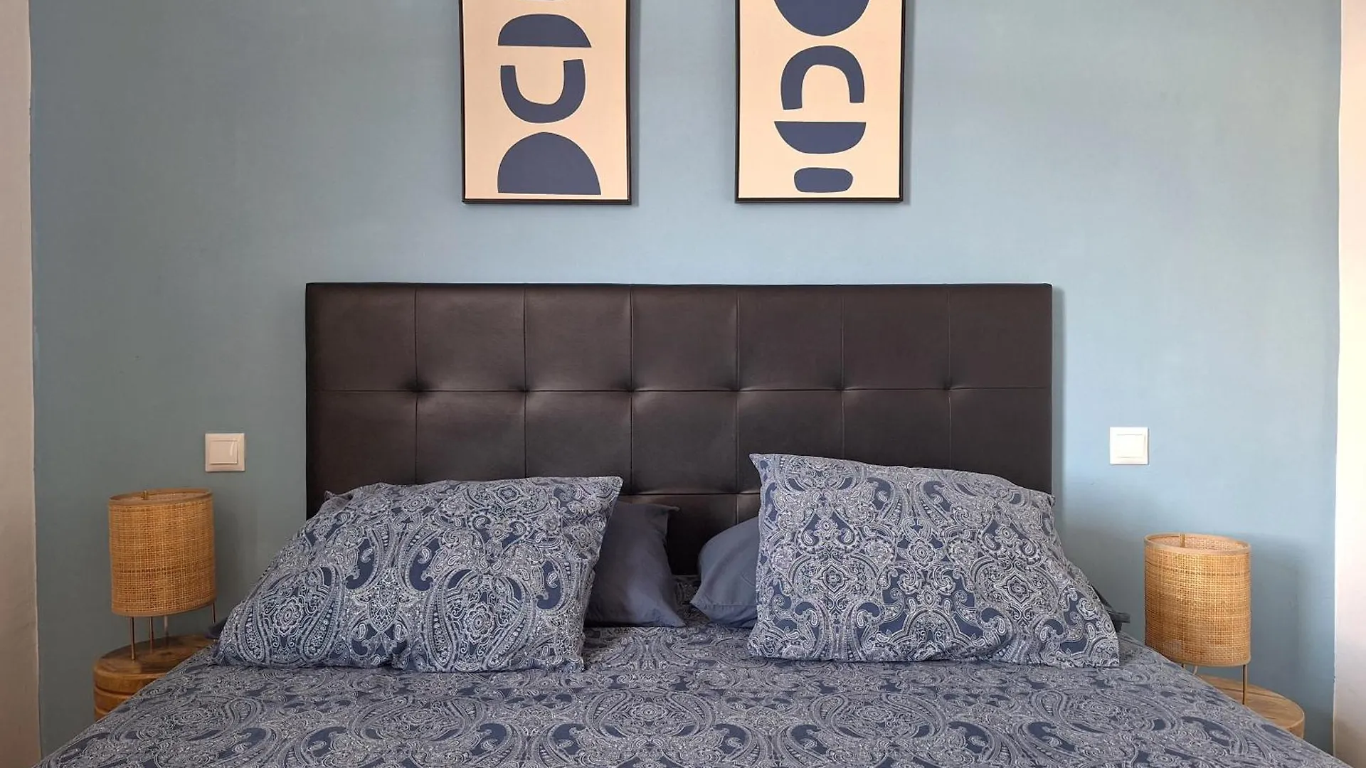 Stylish 2-Bedroom Apartment Yumbo 마스팔로마스 0*,  스페인
